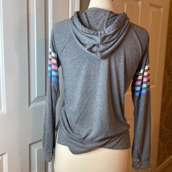 PJ Salvage Gray & Pastel Striped Hooded Shirt Size Small in Like New Condition - Picture 7 of 9